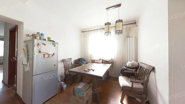 仓南胡同12号院二手房实景图