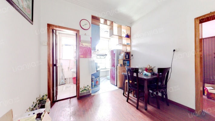 黎明村二手房实景图