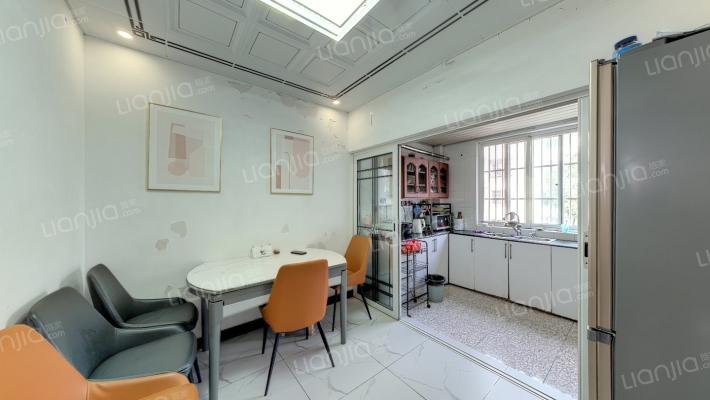 玉盘家园一区二手房实景图