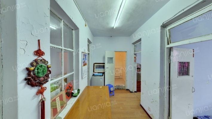 松辽委宿舍二手房实景图