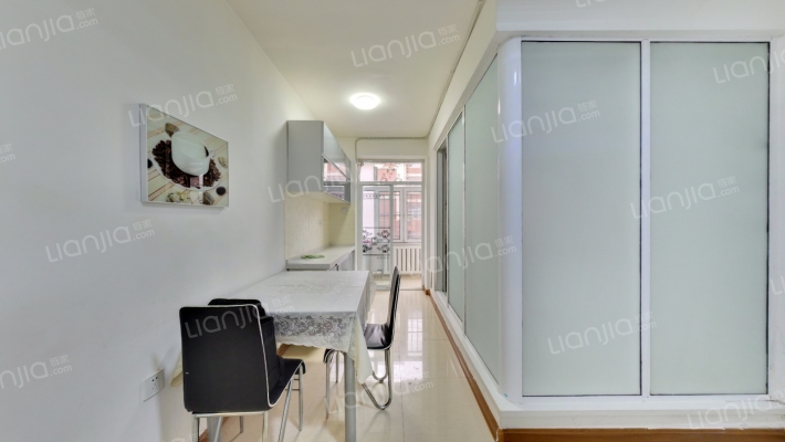 天主教堂宿舍二手房实景图