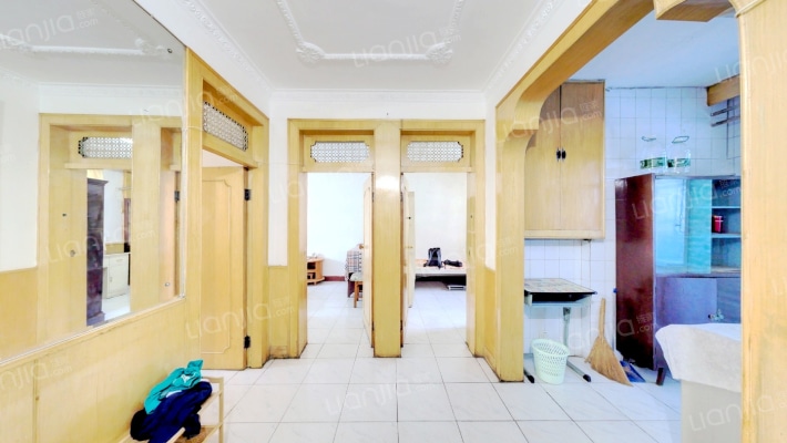 检察院宿舍二手房实景图