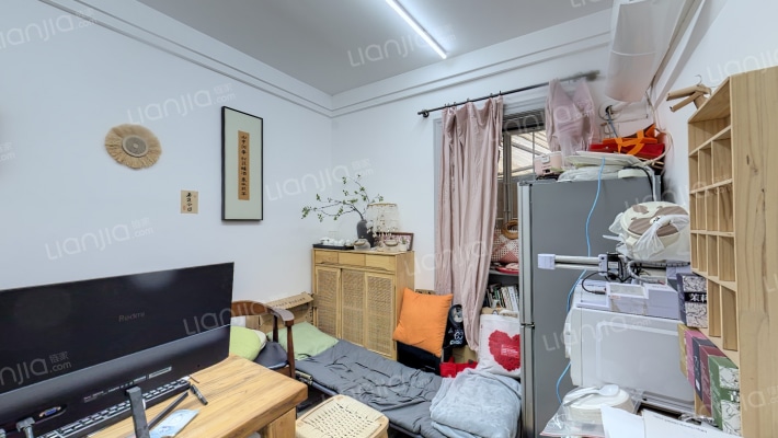 半岛花园A区二手房实景图