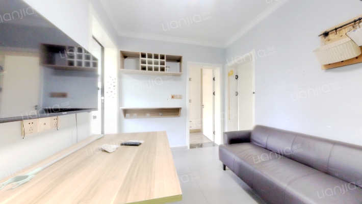 察哈尔路67号二手房实景图