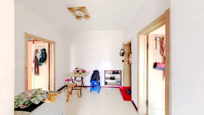 工程机械厂家属楼二手房实景图