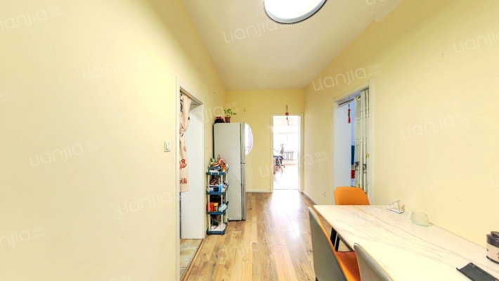 解放路124号二手房实景图