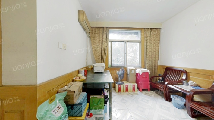 安利宿舍二手房实景图