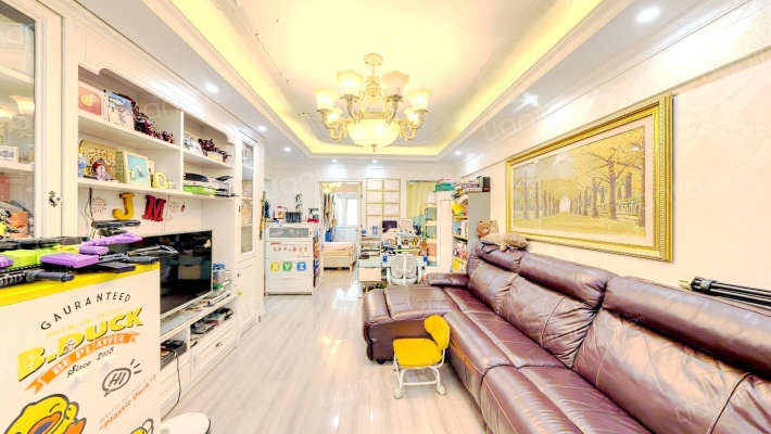 新亚苑二手房实景图