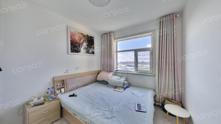 蓉桥一号C区二手房实景图