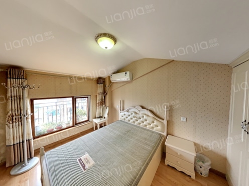 整租·麓山国际SOLO公寓 2室2厅 东南