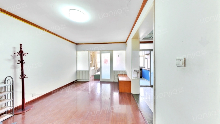 鸿伯园小区二手房实景图