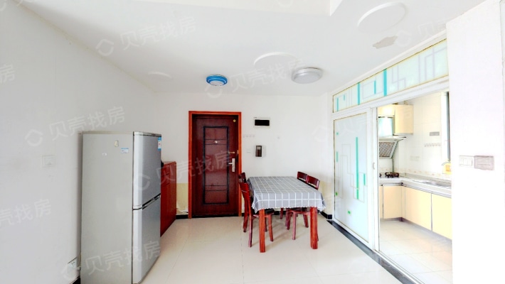 双地铁口，环境好，全明通透户型，客厅朝南带阳台-餐厅