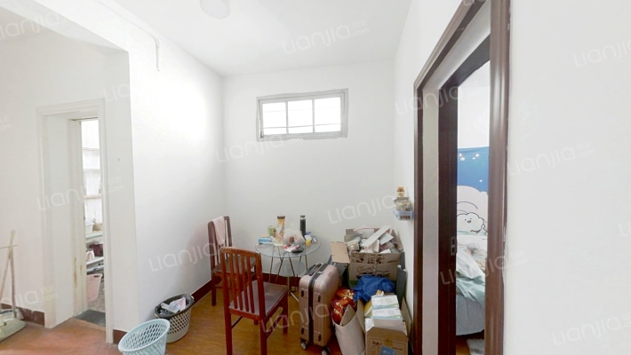 东湖新村二手房实景图