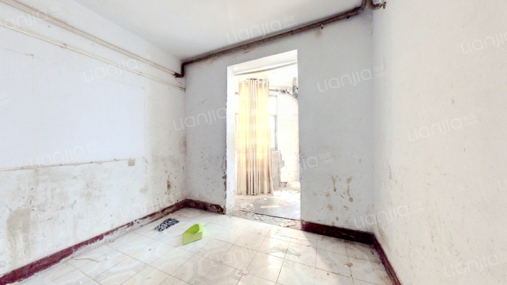 化学药厂家属院1号院二手房实景图