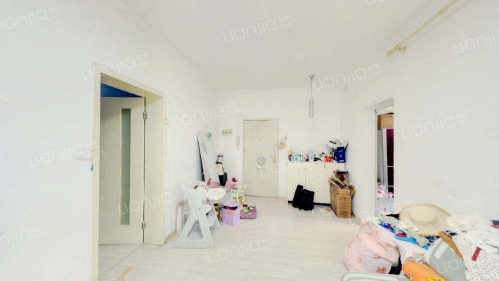 医药站宿舍二手房实景图