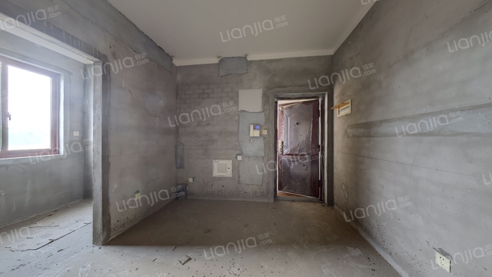 凤凰小镇二手房实景图