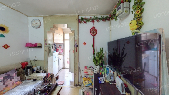 华南沃尔玛六和路二手房实景图