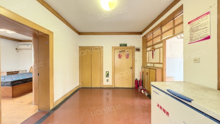 黑龙江路二巷二手房实景图