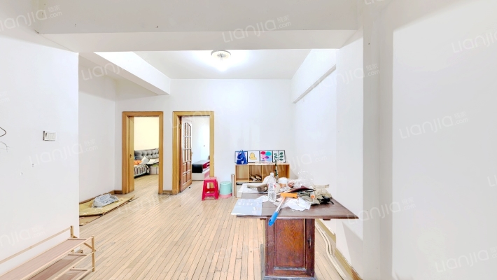 防疫站小区二手房实景图