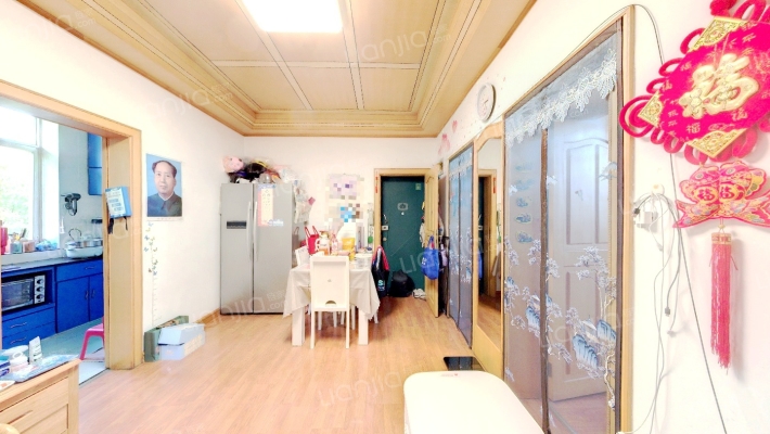 东航卫岗小区二手房实景图