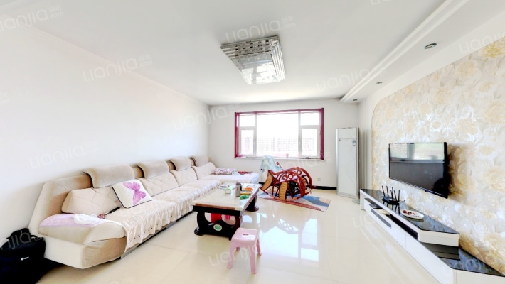 都市春天小区二手房实景图