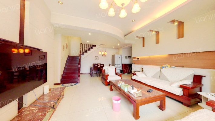 建银大厦二手房实景图