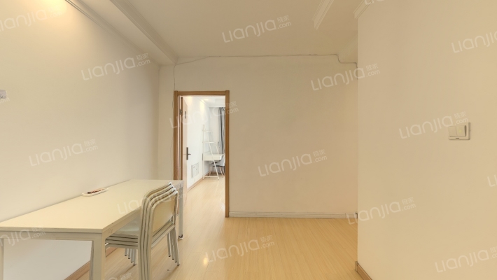 金地艺境东区二手房实景图