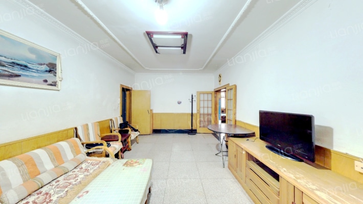 柴油机宿舍二手房实景图