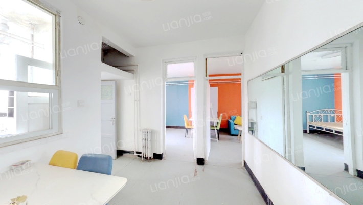 市建一公司宿舍二手房实景图