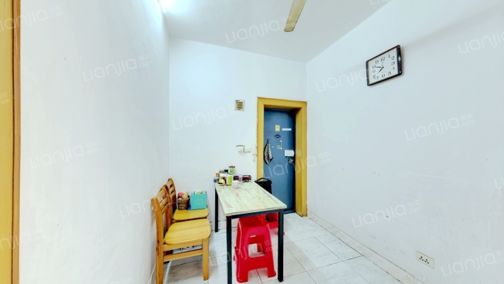 人行宿舍二手房实景图