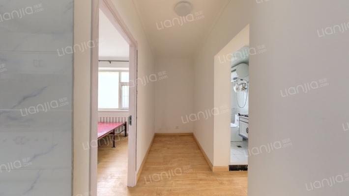 临河风尚家园二手房实景图