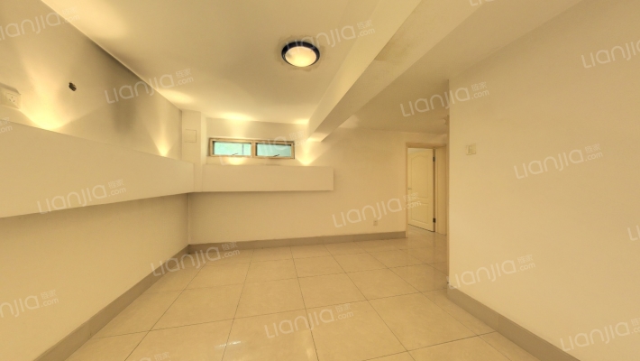 翠湖别墅D区二手房实景图