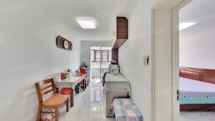 青浦路523号二手房实景图