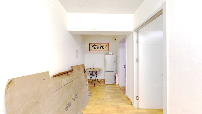 岭昌里二手房实景图