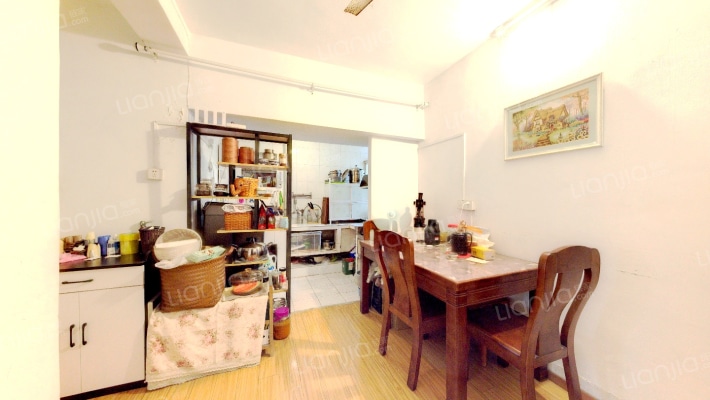 盐西街小区二手房实景图