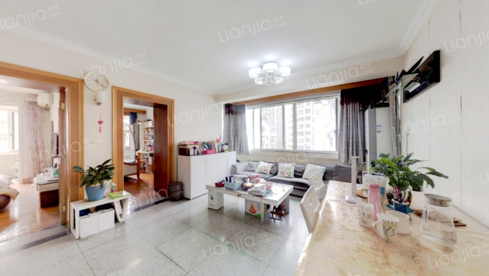 沁雅花园二手房实景图