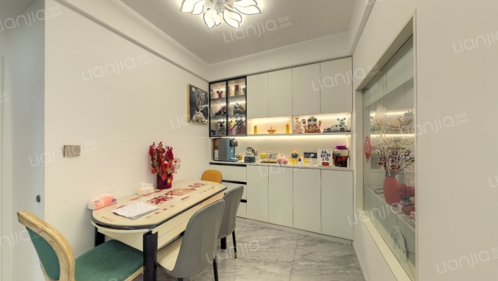 丁山郡府二手房实景图