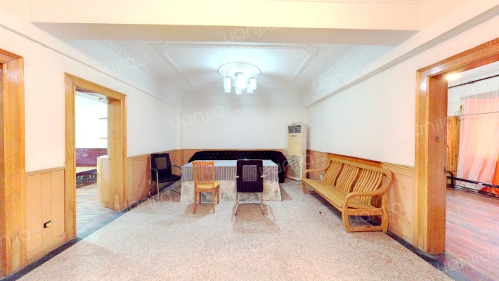 阜阳北路77号二手房实景图