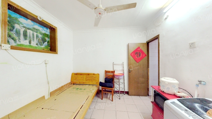 光明新村二手房实景图