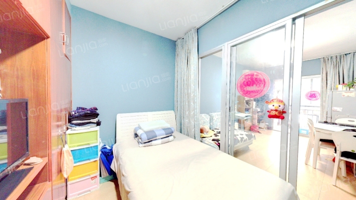 九彩华庭二手房实景图