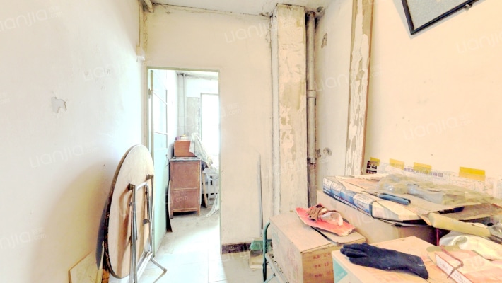 安装宿舍二手房实景图