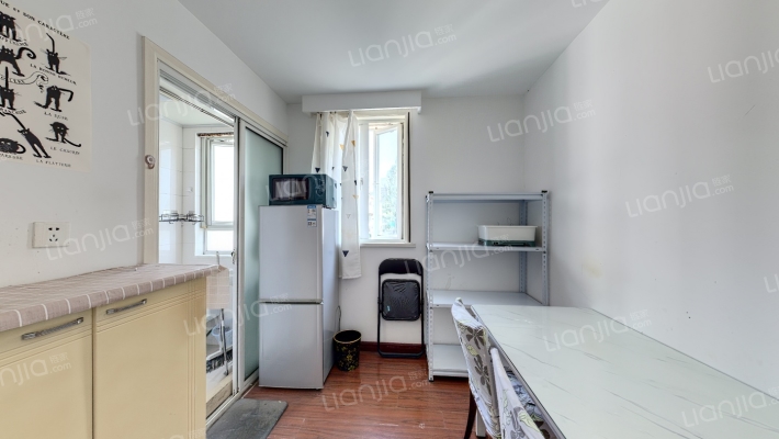 新海小区(长宁)二手房实景图