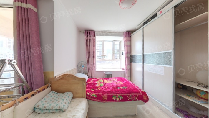 新市区北京路地铁口高层两室好房出售-卧室B