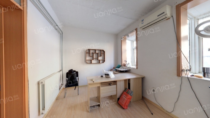 山大路190到194号院二手房实景图