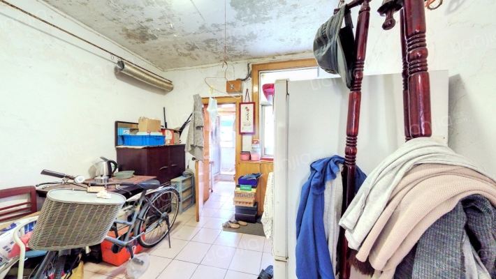 定淮门2号二手房实景图