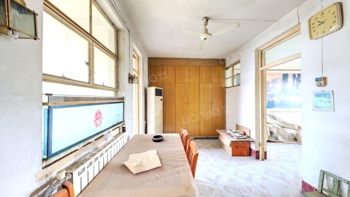 上新街27号院二手房实景图