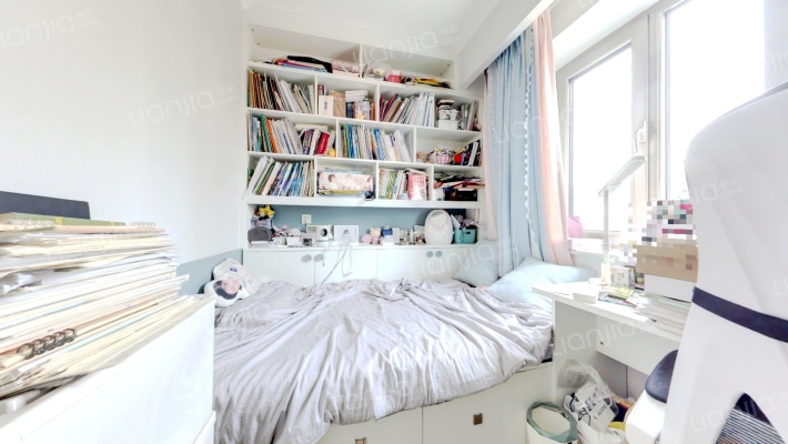 红居斜街4号院二手房实景图