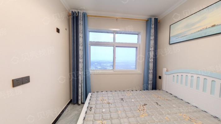 西班牙二期 3室2厅 精装修未入住老证过户便宜-卧室B