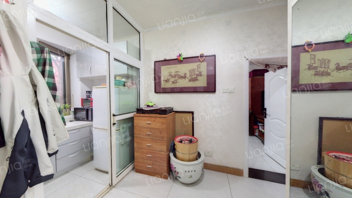 仓营村8号二手房实景图