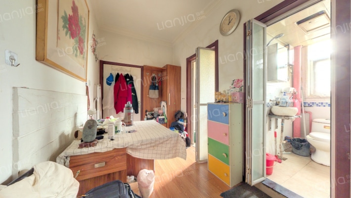 芳草地西街二手房实景图